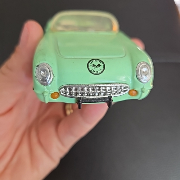 1956 Chevrolet Corvette 1:32 scale diecast Unbranded Teal Pull-back Action - Picture 3 of 6